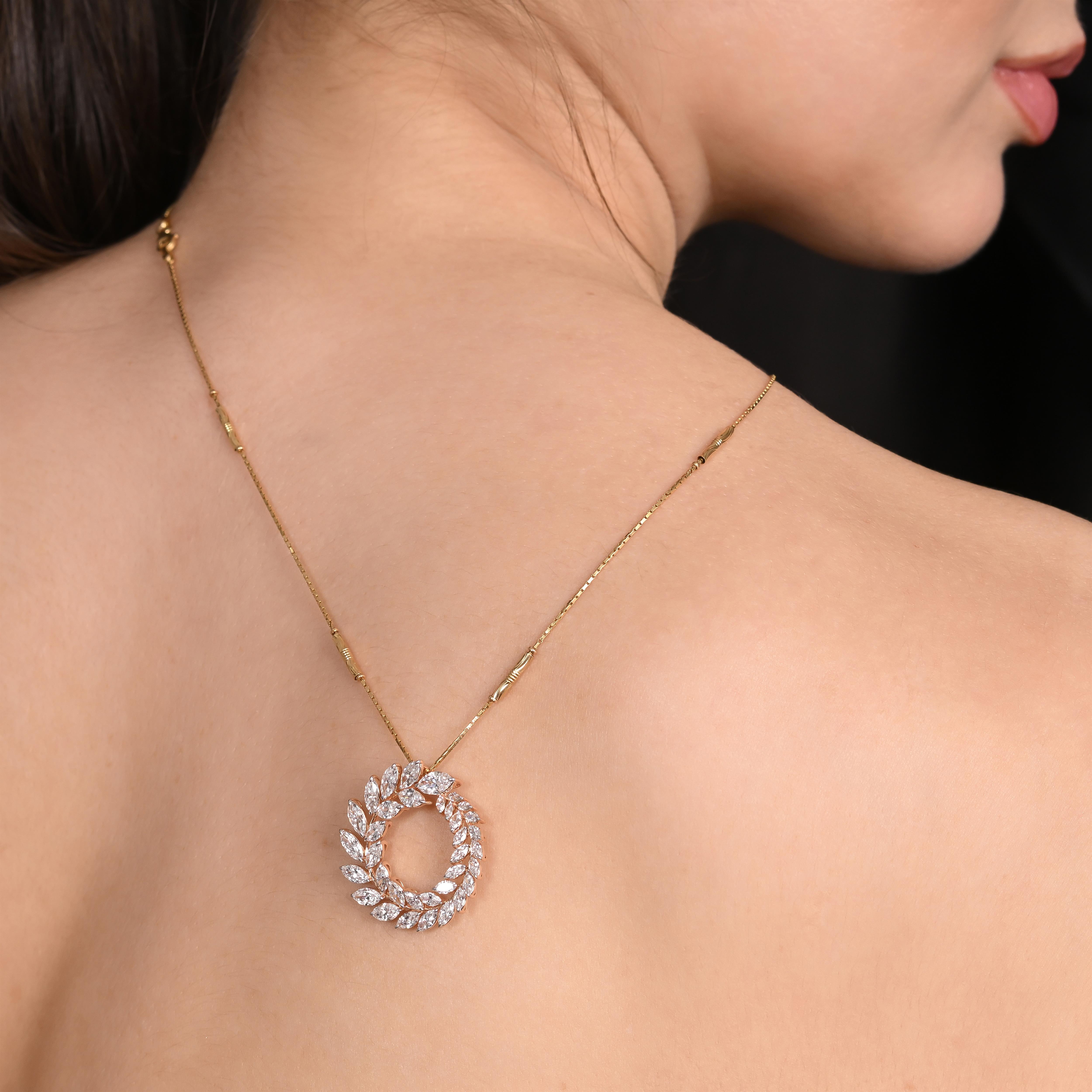 Graduating Wreath Pendant