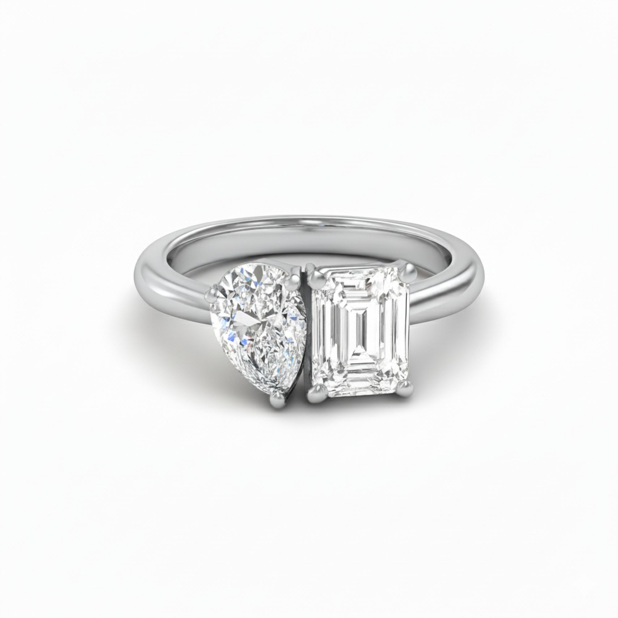 Pear Emra Toi-Et-Moi Ring