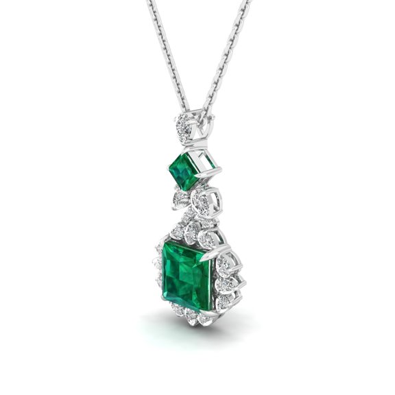 Emerald Majesty Pendant