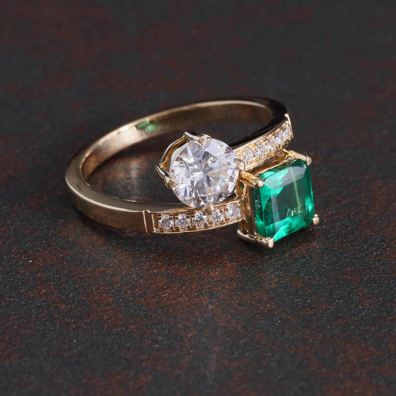 Gemstone Byepass Ring