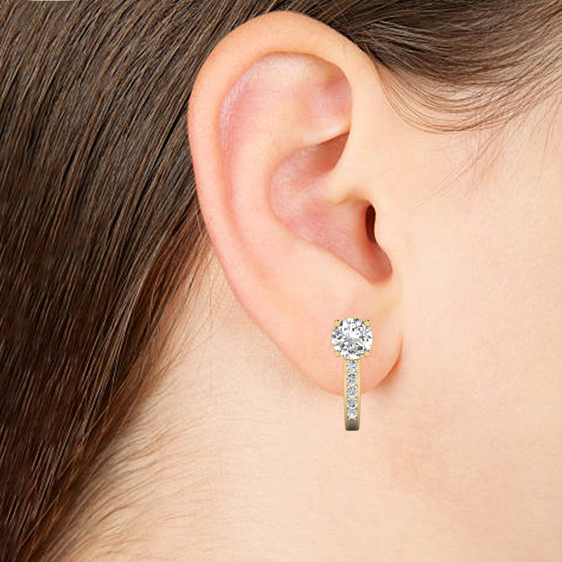 Solitaire Huggie Earring