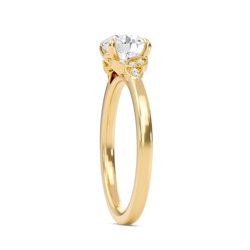 Round Dazzling Cluster Engagement Ring